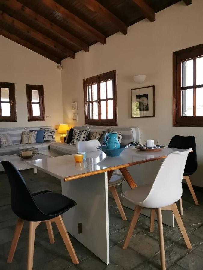 Villa Christina Karfas Luaran gambar